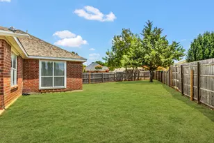 2140 Teal Ct, Lewisville, TX 75077 - Photo 2