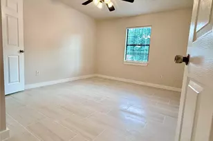 739 W Pine St, Jacksboro, TX 76458 - Photo 14
