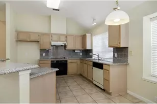 5808 Coldcreek Ct, Plano, TX 75093 - Photo 2