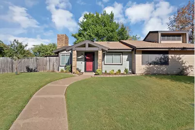 5919 Baroncrest Drive, Arlington, TX 76017 - Photo 2