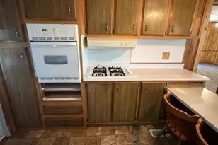 425 N 3rd St, Buffalo Gap, TX 79508 - Photo 10