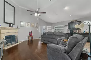 5813 Longmont Dr, Denton, TX 76208 - Photo 4