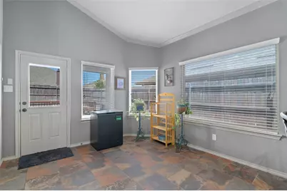 5813 Longmont Drive, Denton, TX 76208 - Photo 12