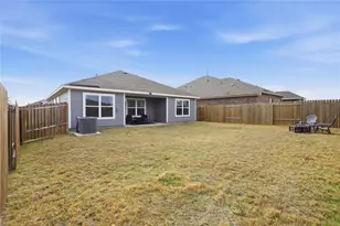 916 American Flyer Blvd, Fort Worth, TX 76108 - Photo 18