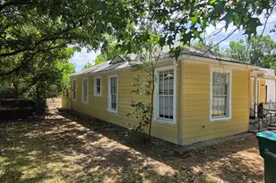 1033 Lockhart, Sherman, TX 75092 - Photo 14