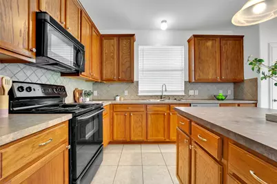 10108 Cherry Hill Lane, Providence Village, TX 76227 - Photo 20