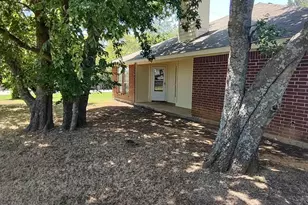 500 Fort Worth St, Mansfield, TX 76063 - Photo 12