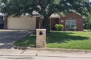 500 Fort Worth St, Mansfield, TX 76063 - Photo 2