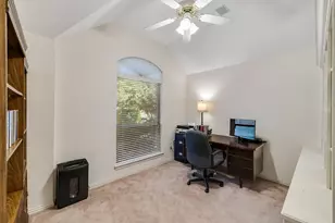 1602 Oak Ridge Dr, Corinth, TX 76210 - Photo 6