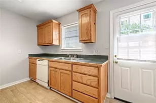 5003 Canton St, Greenville, TX 75402 - Photo 10