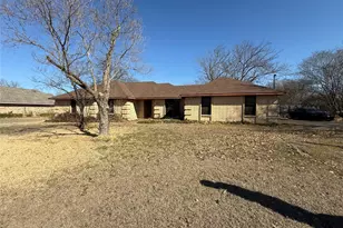 116 Crest Brook Dr, Red Oak, TX 75154 - Photo 1