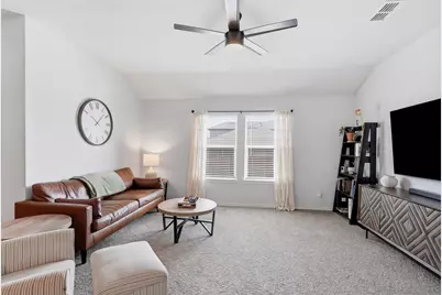 613 Whitecomb Lane, Justin, TX 76247 - Photo 14