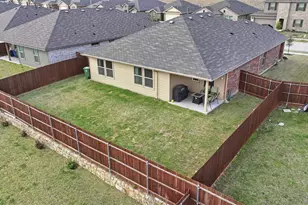 613 Whitecomb Ln, Justin, TX 76247 - Photo 36