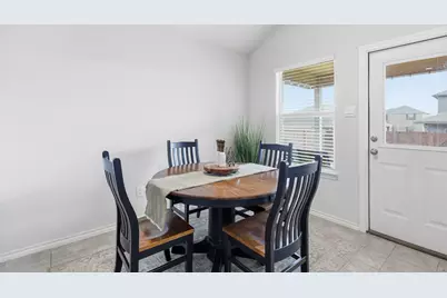 613 Whitecomb Lane, Justin, TX 76247 - Photo 12