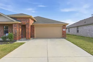 613 Whitecomb Ln, Justin, TX 76247 - Photo 32