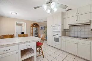 330 Reed Rd, Granbury, TX 76049 - Photo 6