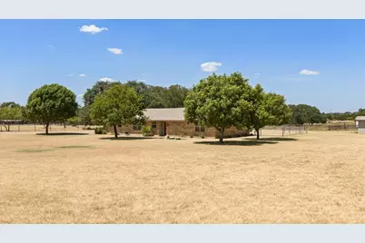 330 Reed Road, Granbury, TX 76049 - Photo 40