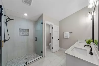 400 W Morgan Street, Denison, TX 75020 - Photo 18
