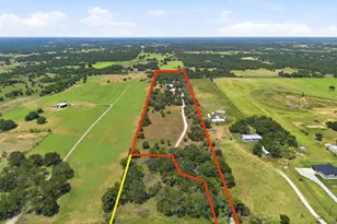 1724 Co Rd 4790, Boyd, TX 76023 - Photo 4