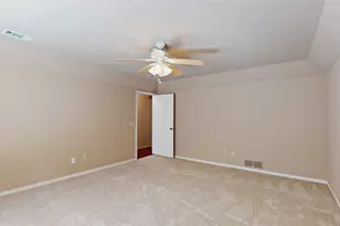 1543 Glenhill Ln, Lewisville, TX 75077 - Photo 18