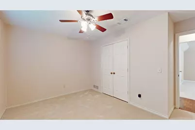 1543 Glenhill Lane, Lewisville, TX 75077 - Photo 30