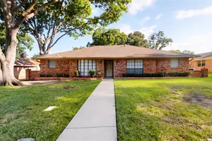 1543 Glenhill Ln, Lewisville, TX 75077 - Photo 1