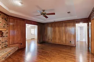 1543 Glenhill Ln, Lewisville, TX 75077 - Photo 4