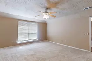 1543 Glenhill Ln, Lewisville, TX 75077 - Photo 16