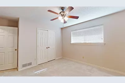 1543 Glenhill Lane, Lewisville, TX 75077 - Photo 26