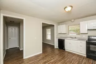 841 Hackamore St, White Settlement, TX 76108 - Photo 6