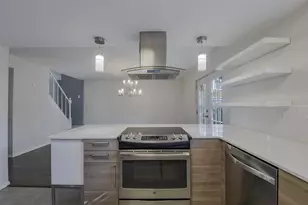 326 Westview Terrace, Arlington, TX 76013 - Photo 10