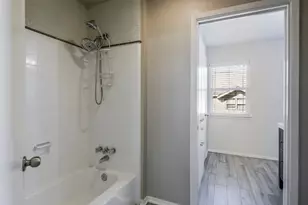 326 Westview Terrace, Arlington, TX 76013 - Photo 16