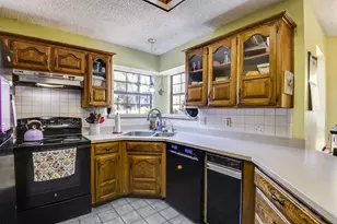 1090 Bells Chapel Rd, Pecan Hill, TX 75165 - Photo 8