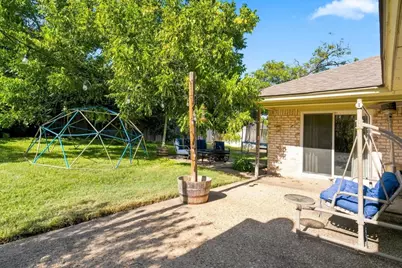9909 Forest Shadows Drive, Woodway, TX 76712 - Photo 30