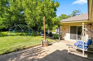 9909 Forest Shadows Dr, Woodway, TX 76712 - Photo 30