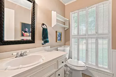 9909 Forest Shadows Drive, Woodway, TX 76712 - Photo 22