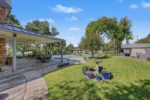 8941 Crest Wood Dr, Fort Worth, TX 76179 - Photo 4
