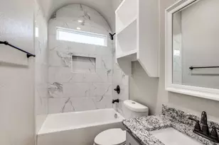 2904 8th Ave, Fort Worth, TX 76110 - Photo 8
