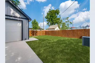 2904 8th Avenue, Fort Worth, TX 76110 - Photo 12