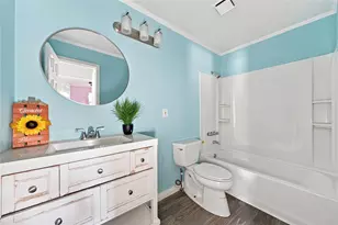 1818 Willis Ln, Bellmead, TX 76704 - Photo 12