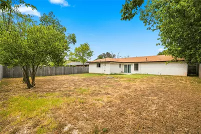 1113 Victoria Street, Bellmead, TX 76705 - Photo 16