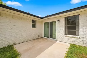 1113 Victoria St, Bellmead, TX 76705 - Photo 14
