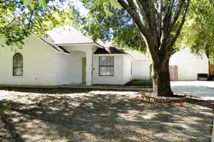 511 N Tucker St, Leonard, TX 75452 - Photo 1