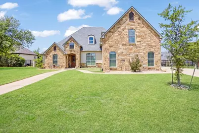 35 S Bob Jones Court, Pottsboro, TX 75076 - Photo 1