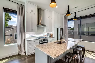 [Address not provided], Dallas, TX 75206 - Photo 4