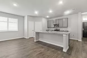 10656 Stag Ln, Fort Worth, TX 76036 - Photo 2