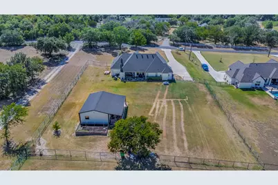 650 Finney Drive, Weatherford, TX 76085 - Photo 32