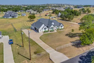 650 Finney Dr, Weatherford, TX 76085 - Photo 1