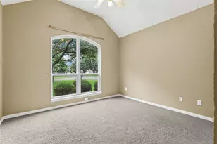 1612 Twin Oaks Dr, Cleburne, TX 76033 - Photo 24