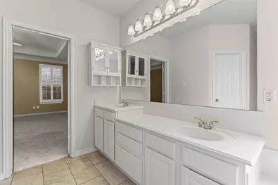 1612 Twin Oaks Drive, Cleburne, TX 76033 - Photo 20